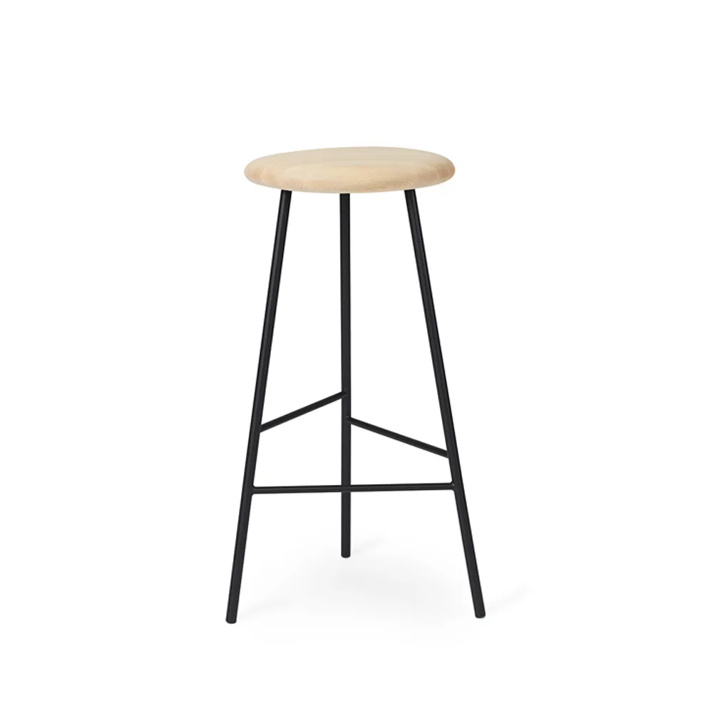 Banco Bar Pebble, Verniz cinza, A.75, estrutura preta  Warm Nordic