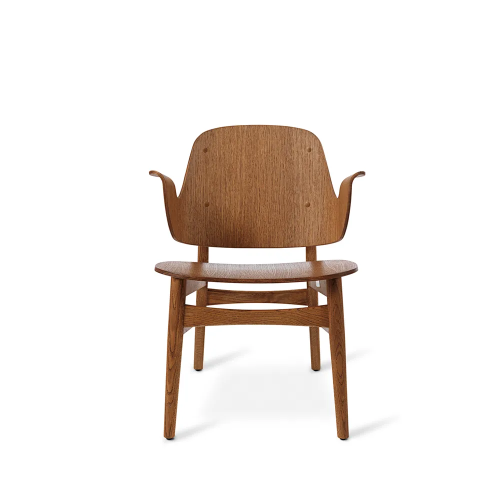 Cadeira lounge Gesture, Verniz carvalho  Warm Nordic