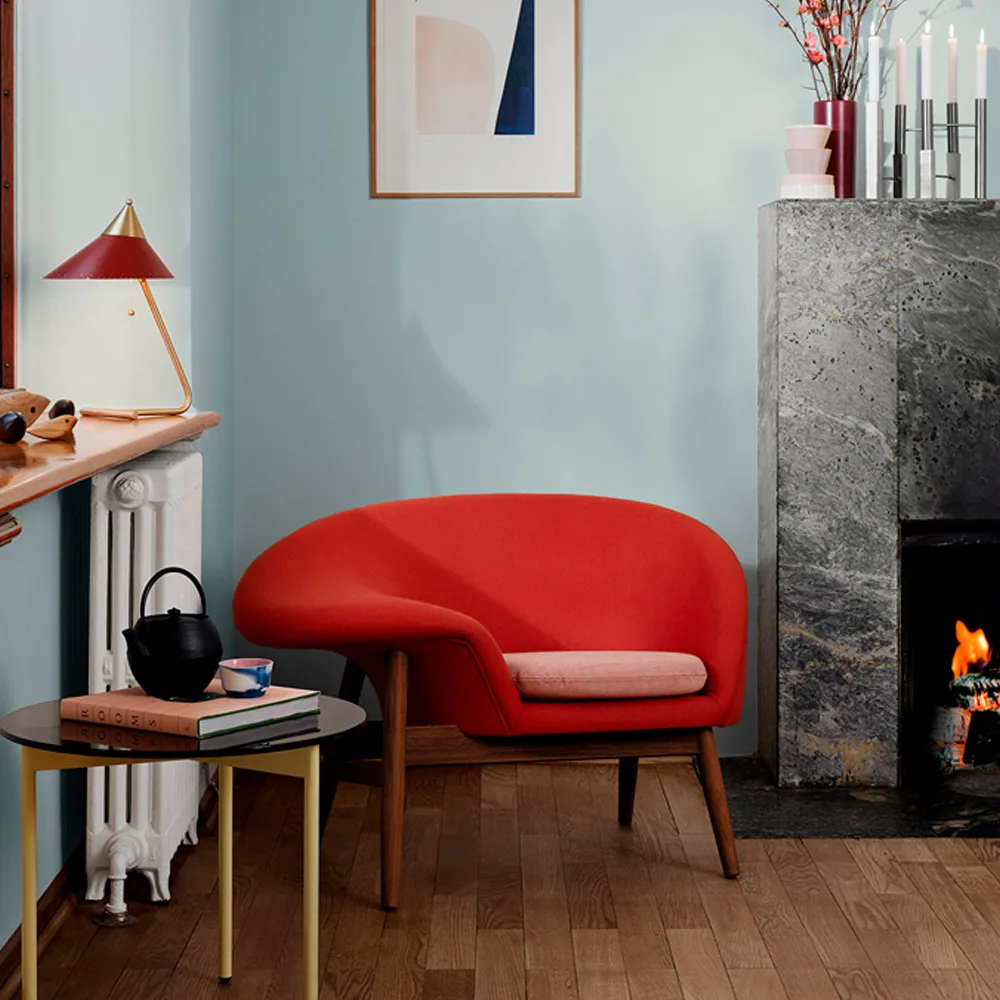 Poltrona Fried Egg, Tecido lona 134 cinzneto melange, pernas de teca oleosas Warm Nordic