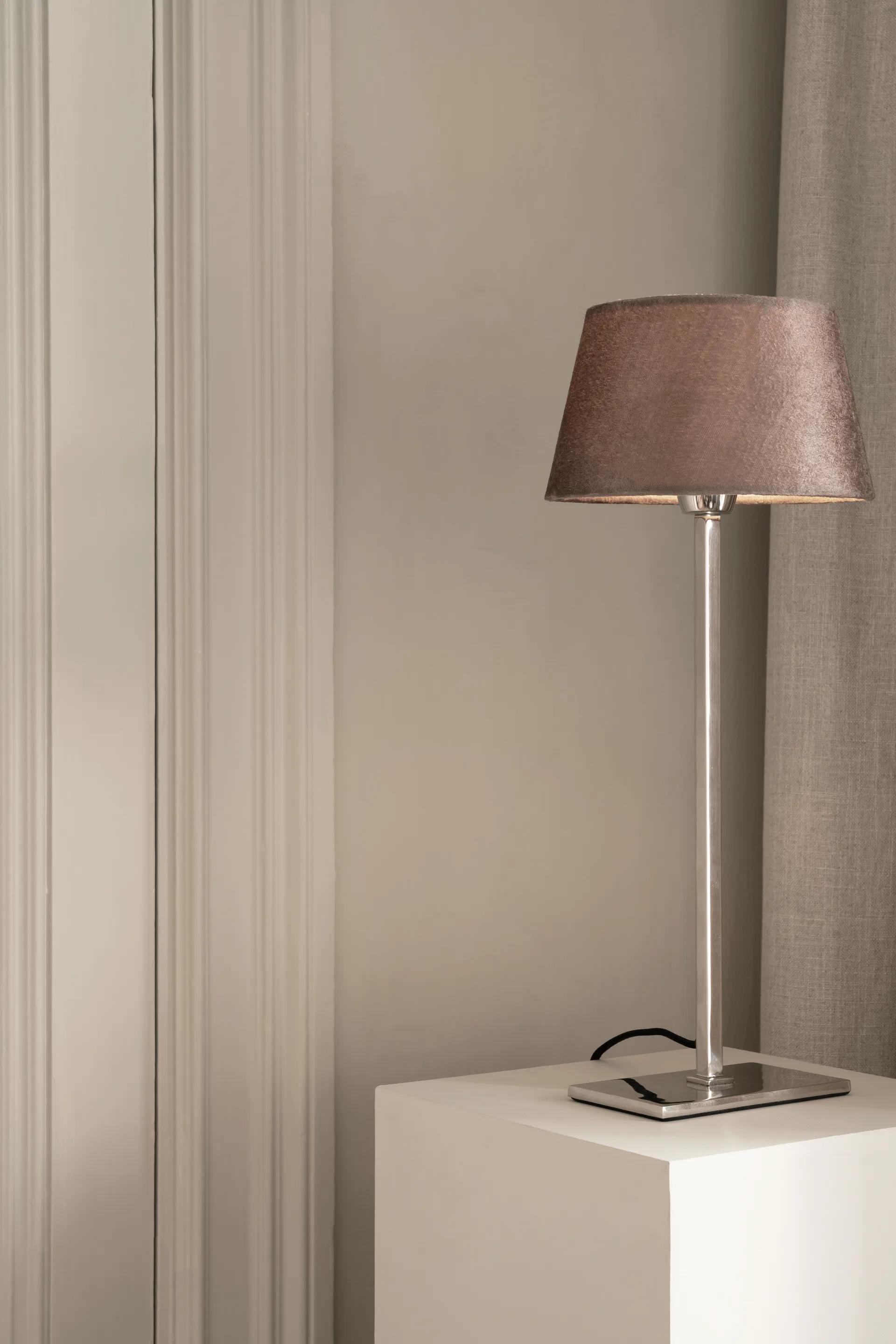 Abajur Lola 20 cm, Mole Watt & Veke