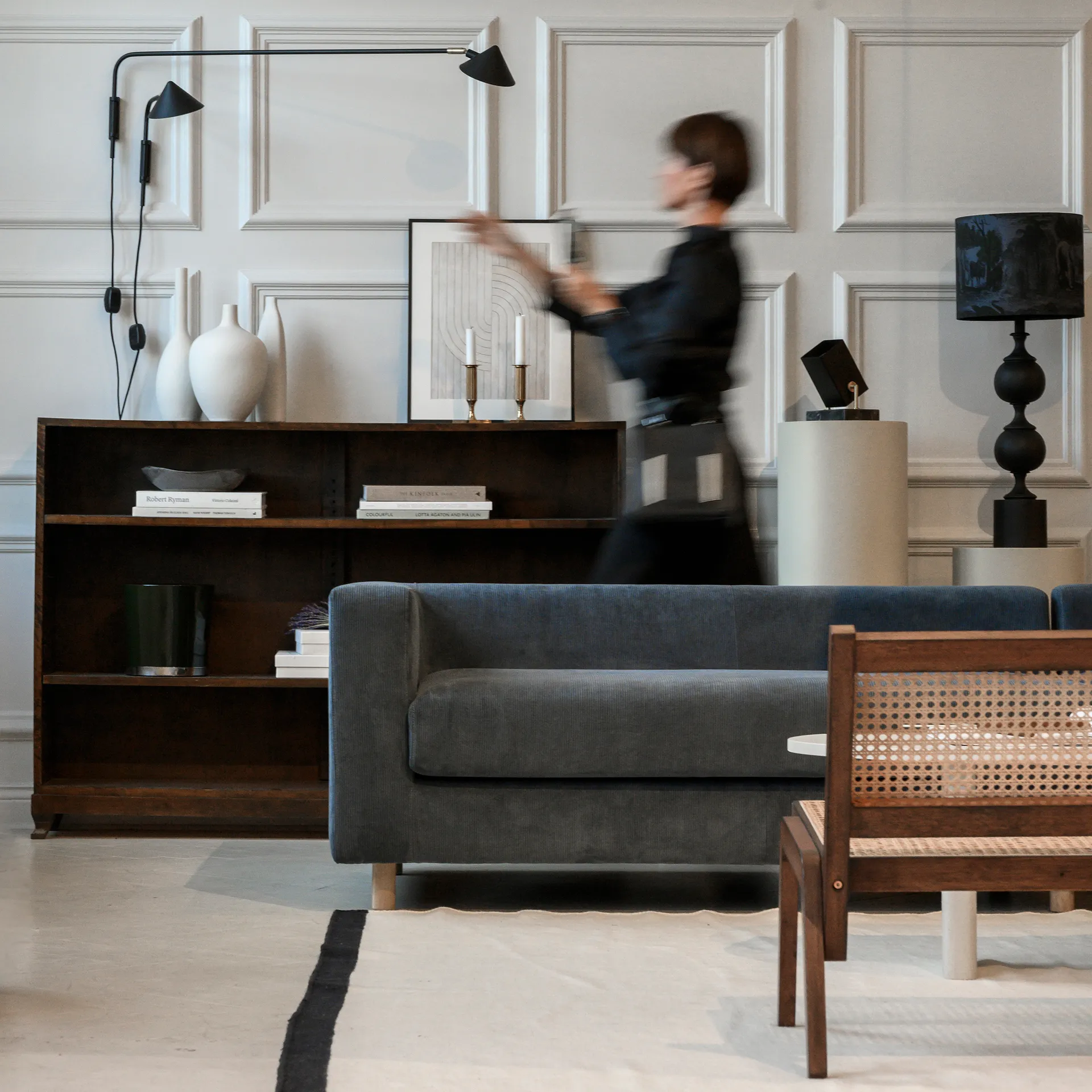 Candeeiro de parede com cabo longo Kelly, Preto-dourado Watt & Veke