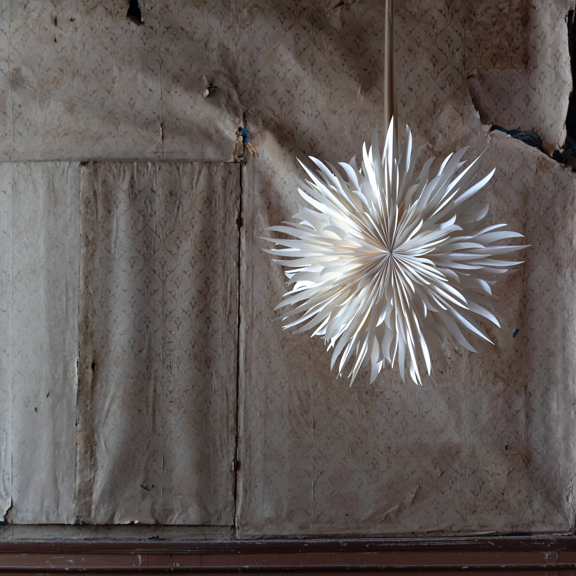 Eldig estrela de Natal Ø70 cm, Branco Watt & Veke