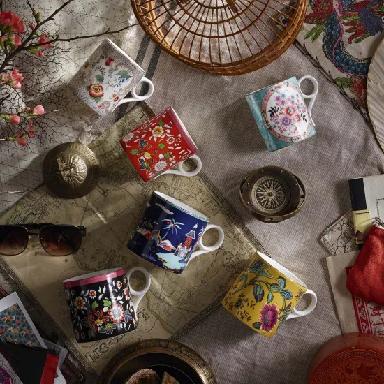 Caneca grande Wonderlust, yellow tonquin Wedgwood