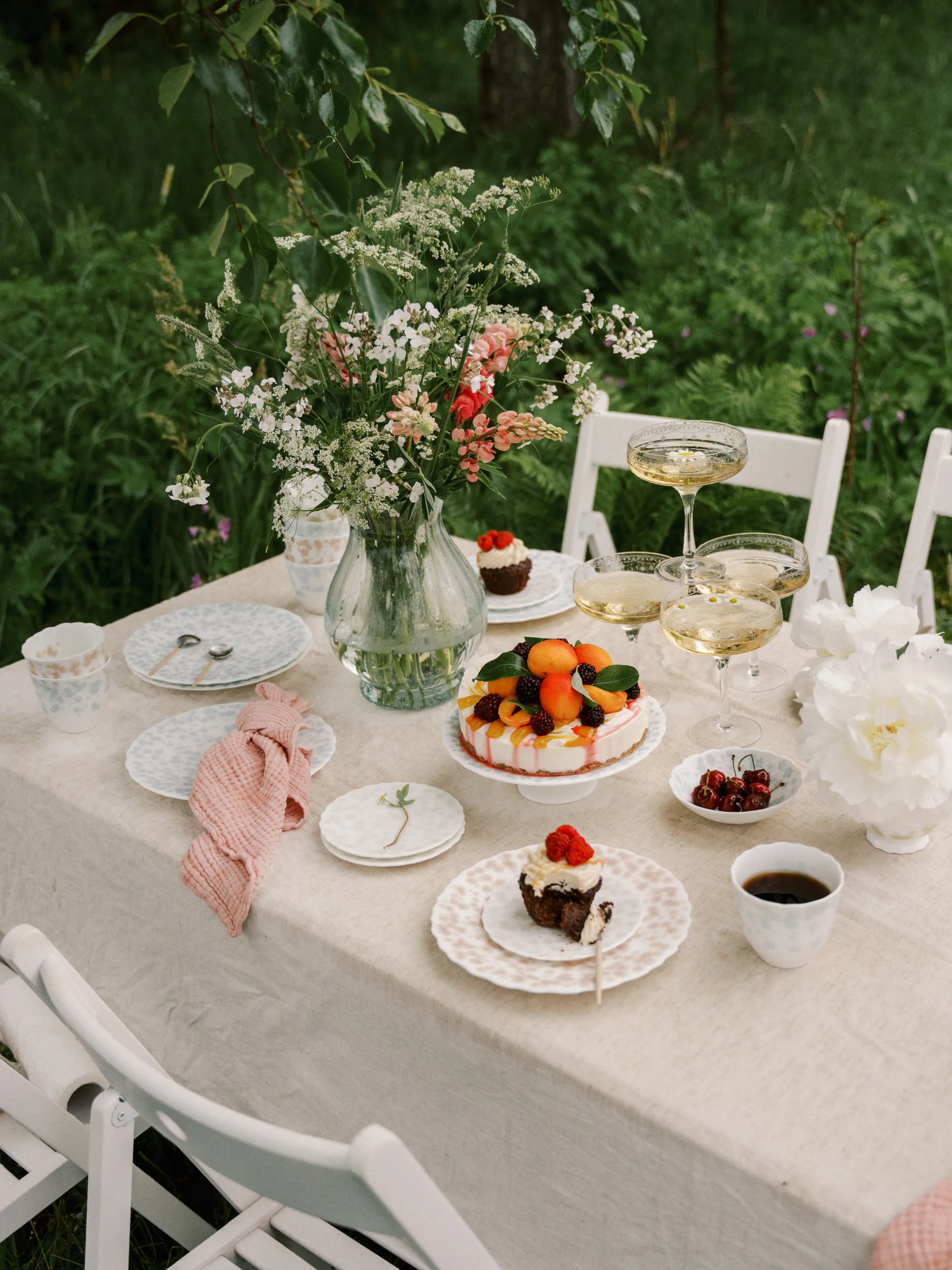 Prato Slåpeblom Ø13 cm, cinza Wik & Walsøe