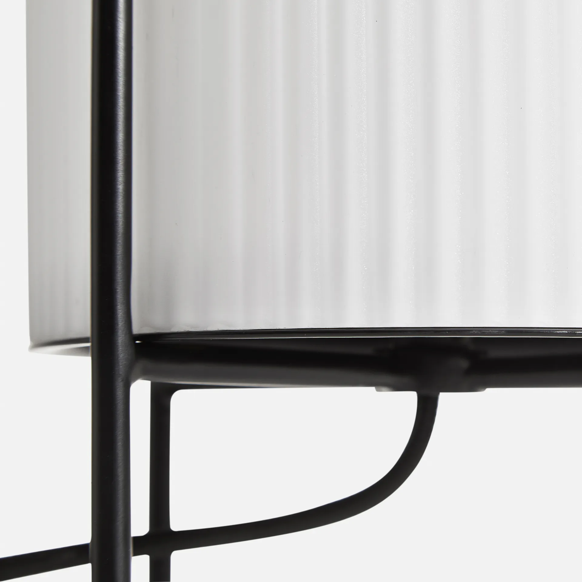 Candeeiro de mesa Ghost, Preto-vidro opala branco Woud