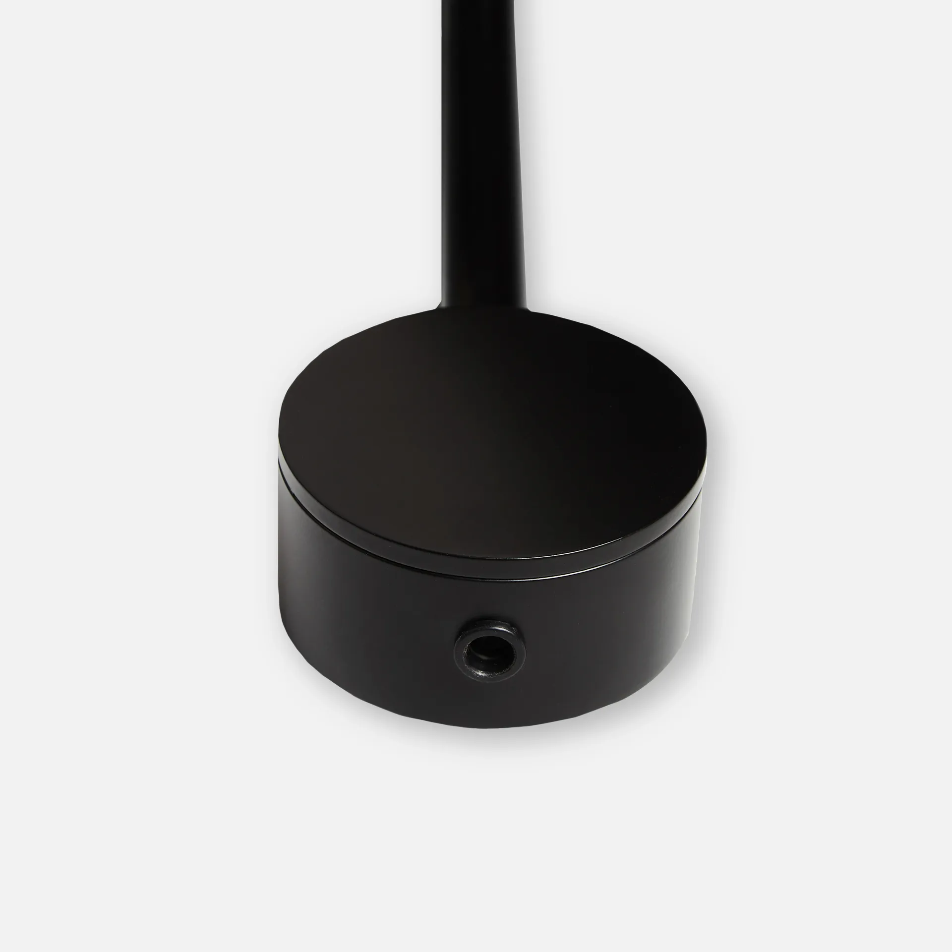 Candeeiro de parede Cono, Preto Woud