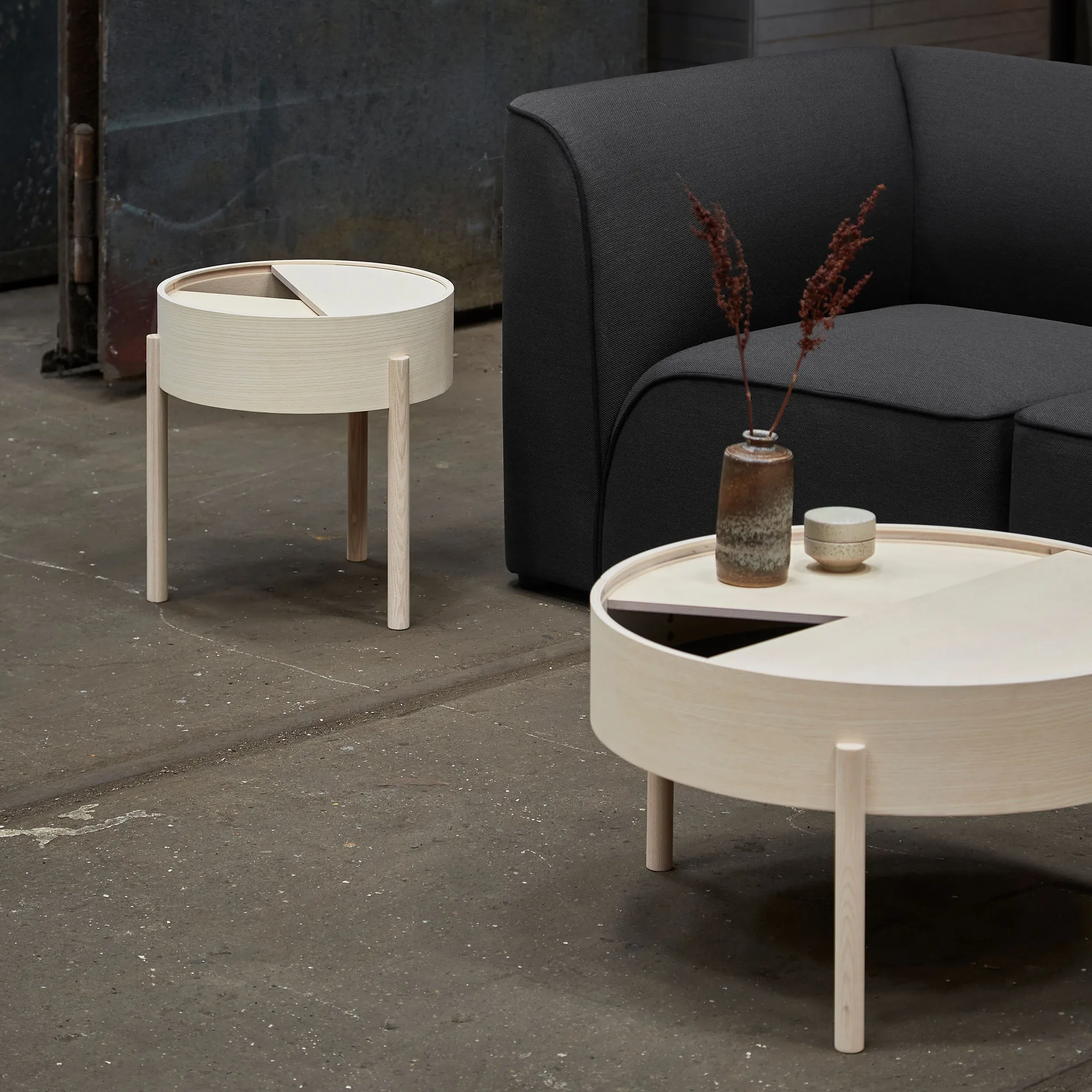 Mesa de centro ArcØ66 cm, Freixo pigmentado branco Woud