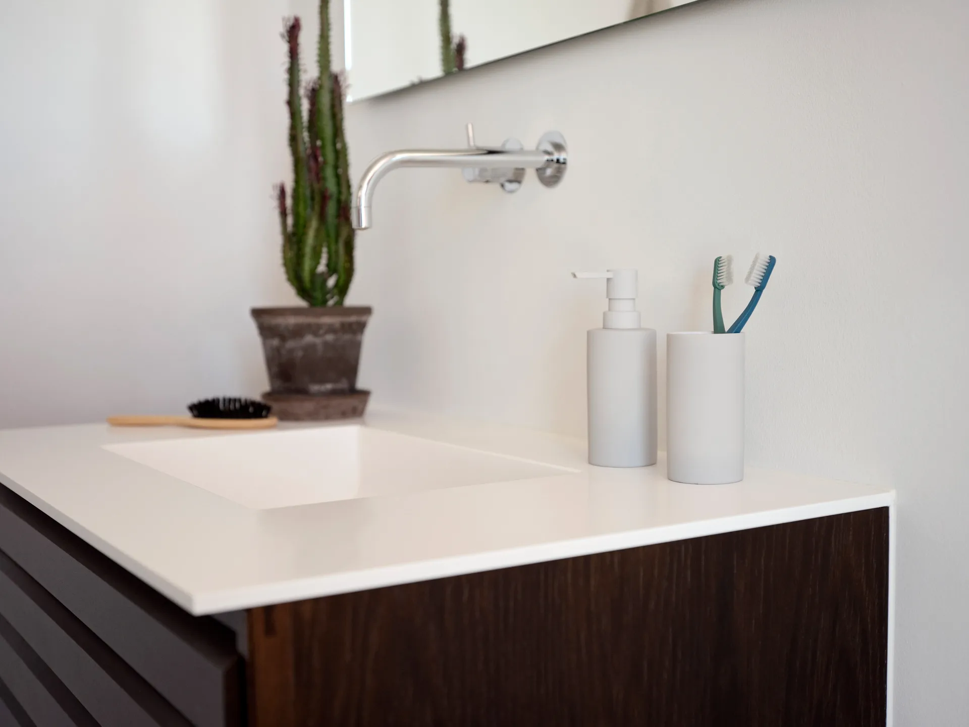 Copo para escovas de dentes Solo, Cinza claro Zone Denmark