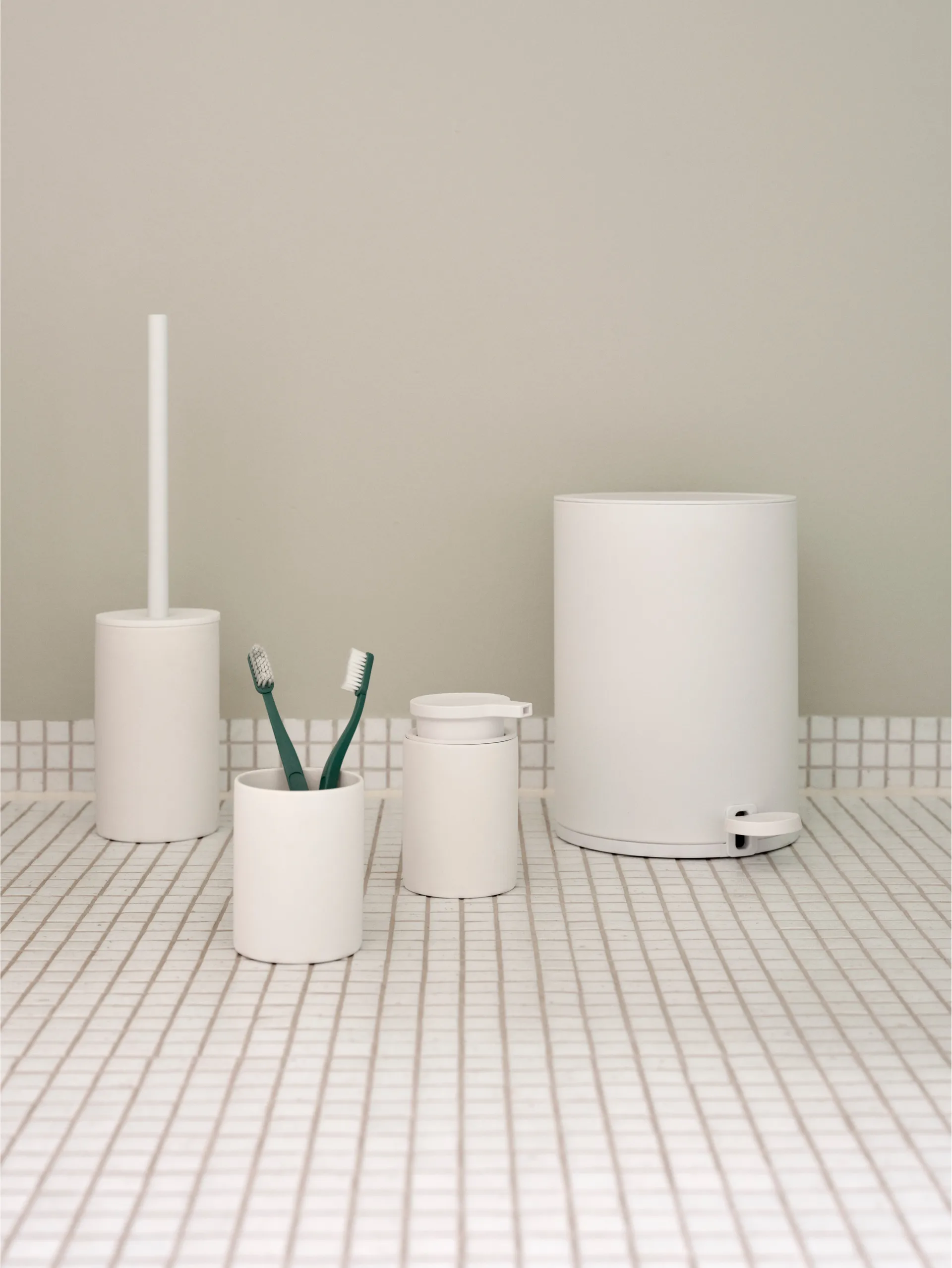 Karma copo para escova de dentes, Branco Zone Denmark