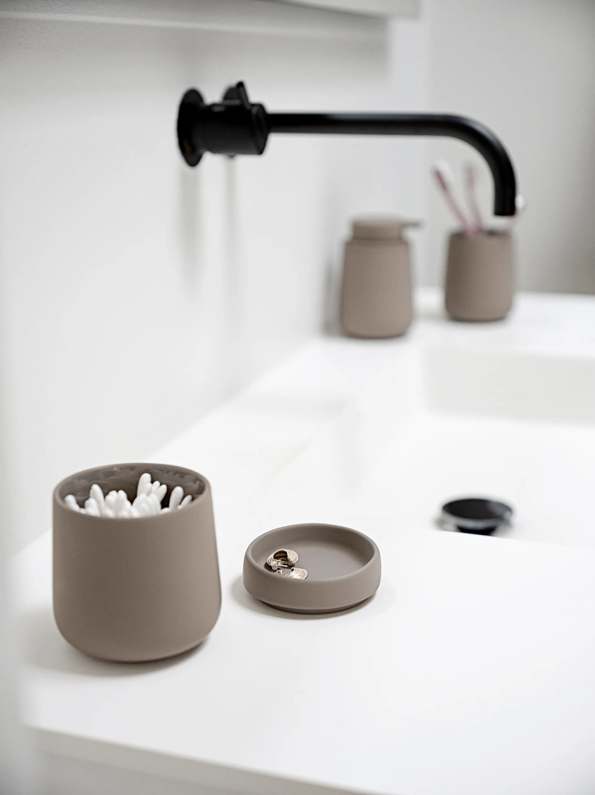 Nova One boião com tampa 290 ml, Taupe Zone Denmark