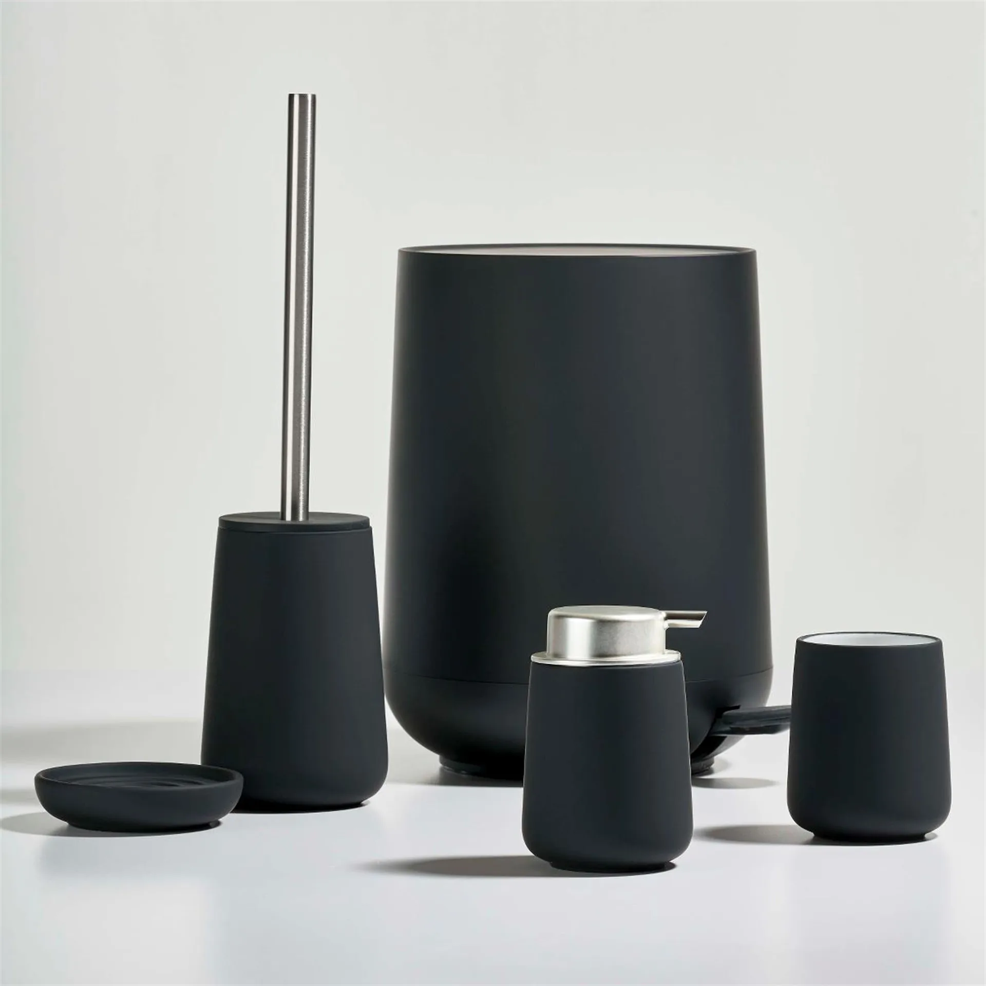 Saboneteira Nova, preto Zone Denmark