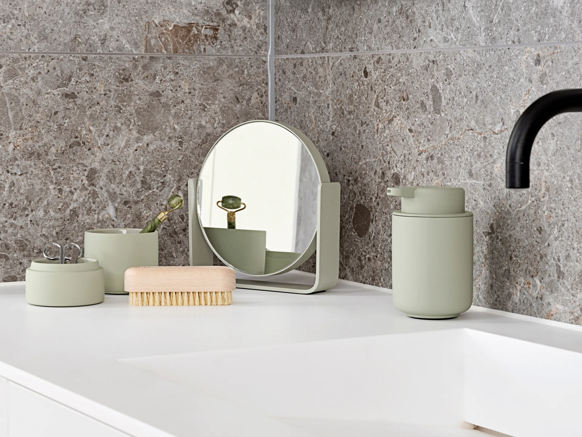 Ume espelho de mesa - 5x aumento 19x19.5 cm, Eucalipto Zone Denmark