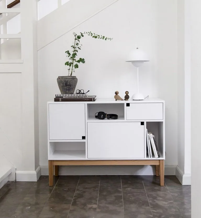 Armário Citti 6x3, Branco, estrutura em carvalho mate lacado Zweed