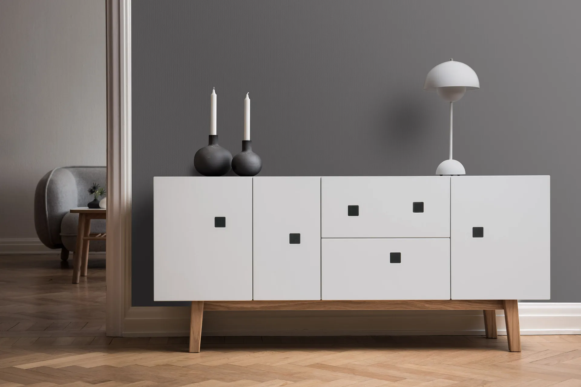 Móvel TV Peep M2, branco, retrô, estrutura carvalho  Zweed